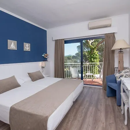 Hotel Garbi 3*