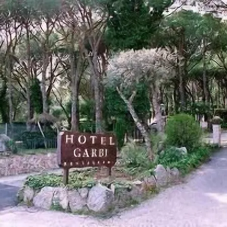 فندق Garbi