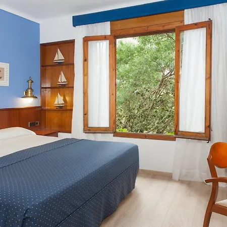 فندق Garbi كاليلا دو بالافروجيل